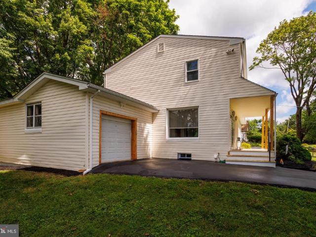 652 Meetinghouse Road