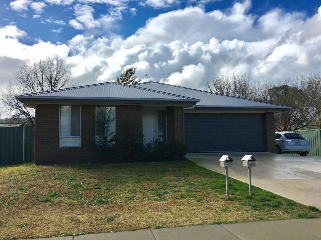 652a Pearsall Street, LAVINGTON NSW 2641