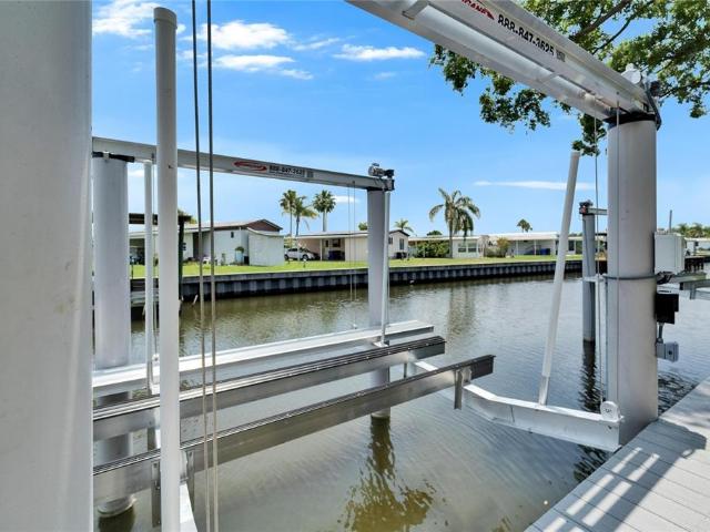 6530 Simone Shores Cir, Apollo Beach, FL 33572 | MLS #TB8390