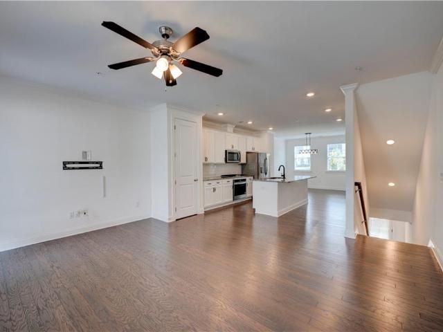 6532 Beacon Drive