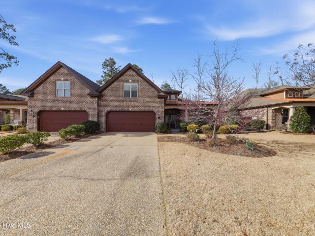 653 Jenoa Loop