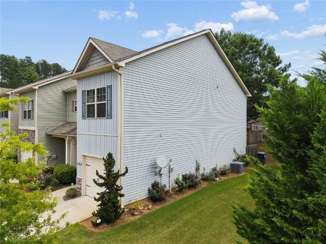 653 Oakside Place