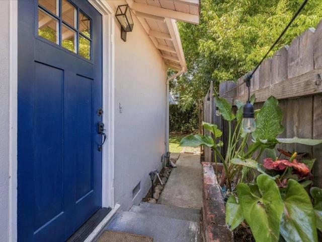 653 San Benito Avenue