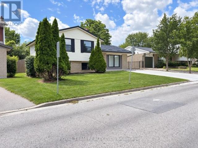 653 Steeplechase Drive, London South, ON, N6J 3P3 house for sale | Listing ID X13759 | Royal LePage