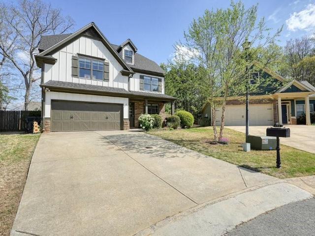 653 Royal Crest Court