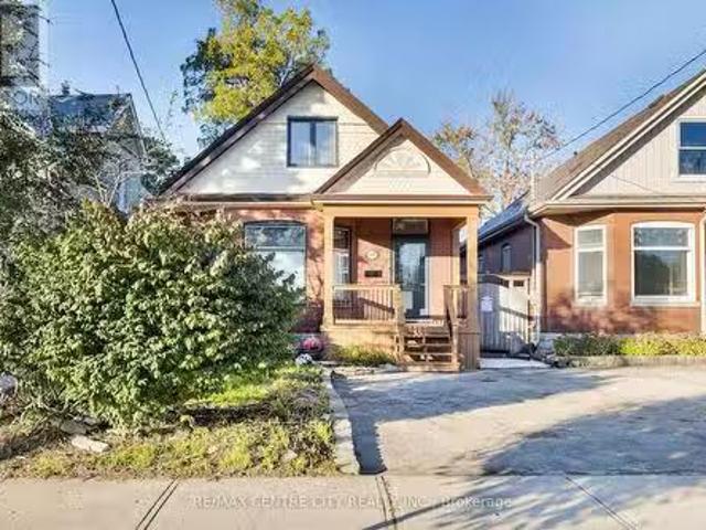 653 William Street, London East East F, ON, N5Y 2R1 house.