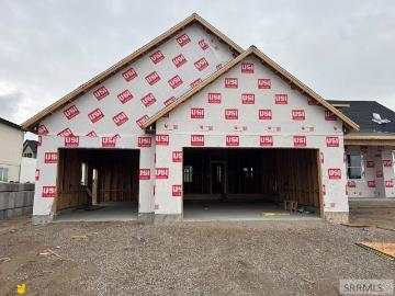 6540 E Crown Cres, Ammon, ID 83406 | MLS #2185
