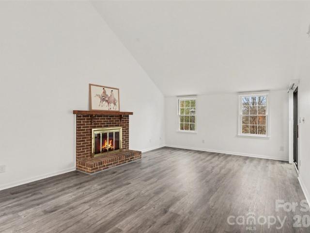 6540 Point Comfort Lane