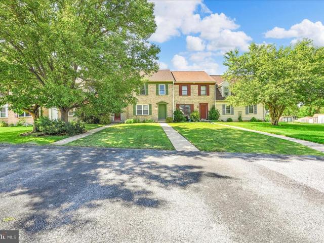 6541 Hollow Drive