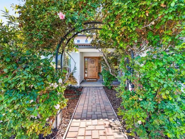 6543 Skyfarm Drive