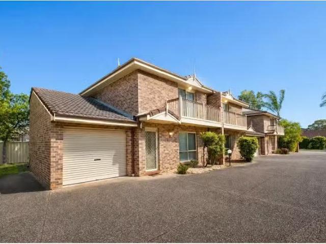 6/54 Bateman Ave, ALBION PARK RAIL Townhouse for rent Listed.