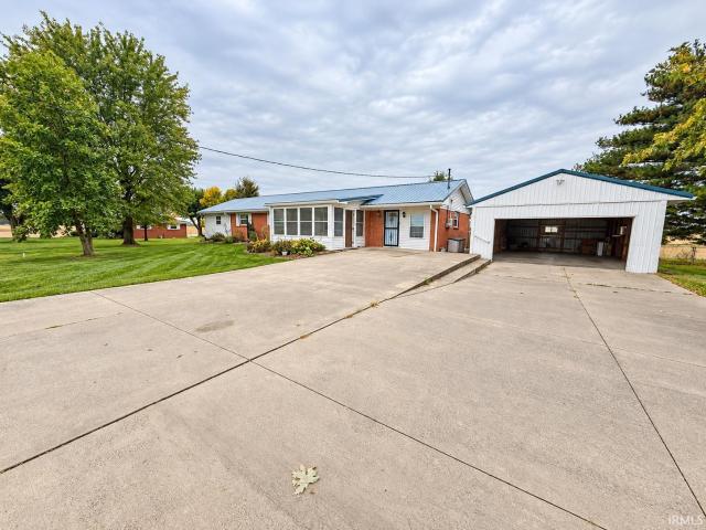 654 N State Road 29 Highway