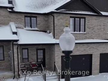 House for sale in Perth, Ontario - Garden