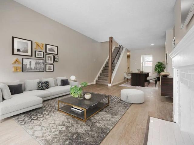 654 Viscount Road — 2 bedroom, 1 bathroom w/ laundry room