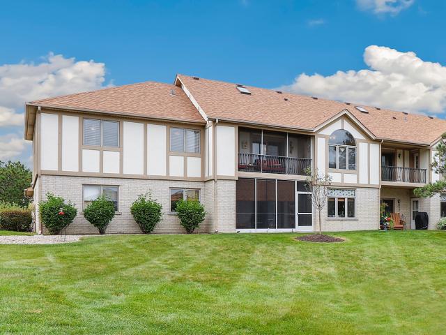 6559 Pine Lake Drive # 3