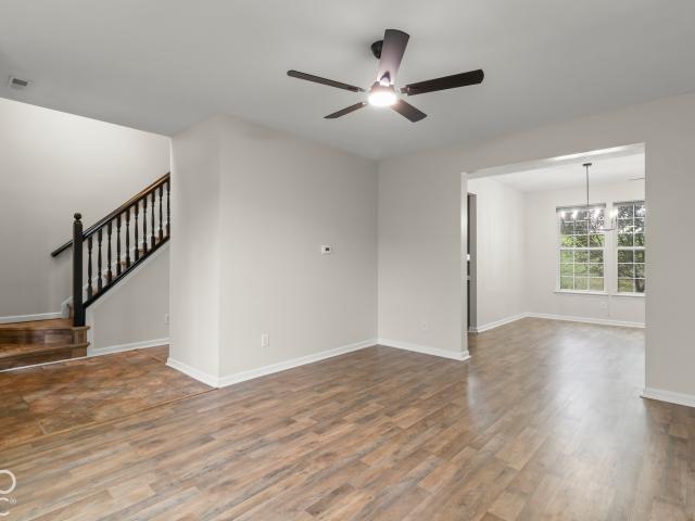 6552 Amherst Way