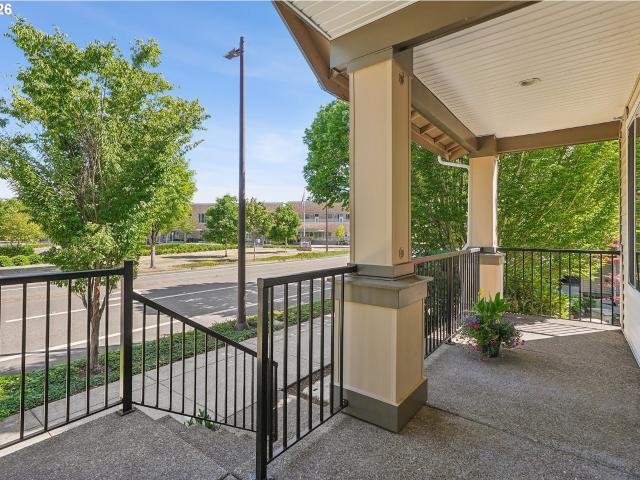 655 NW 118TH AVE # 104