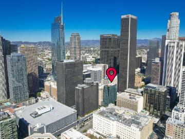 655 S Hope St, Unit 704, Los Angeles, CA 90017 | MLS #26653