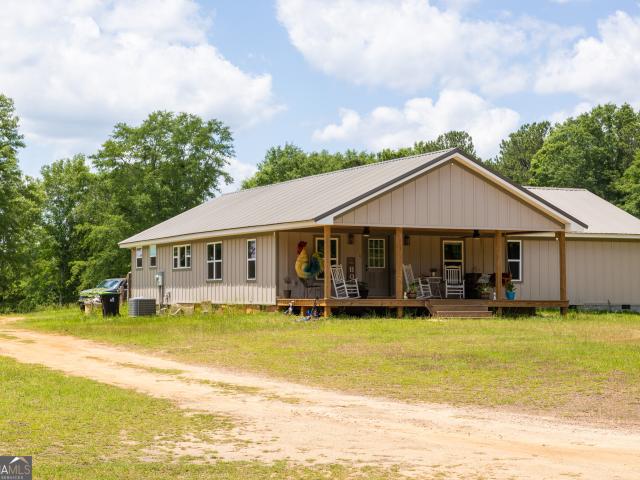 655 White Road