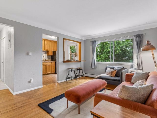 656 Ashland Avenue # 7