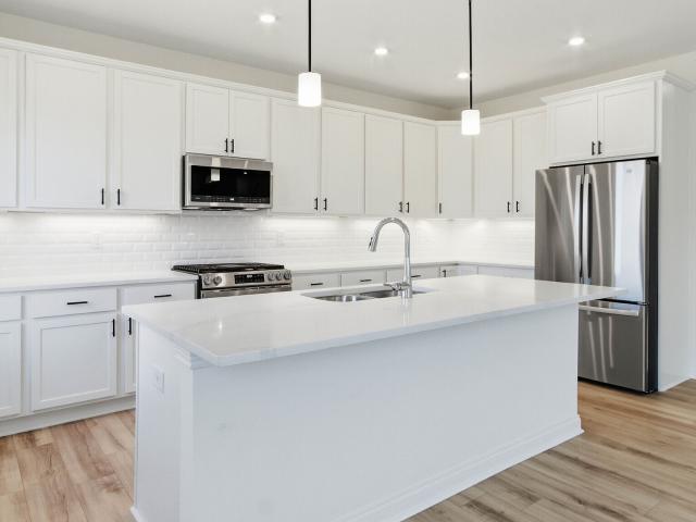 656 Jefferson Valley