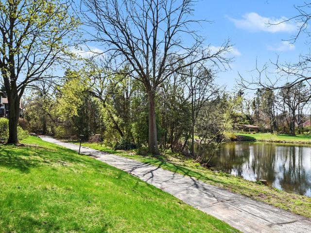 6575 N Green Bay Ave, Unit 204