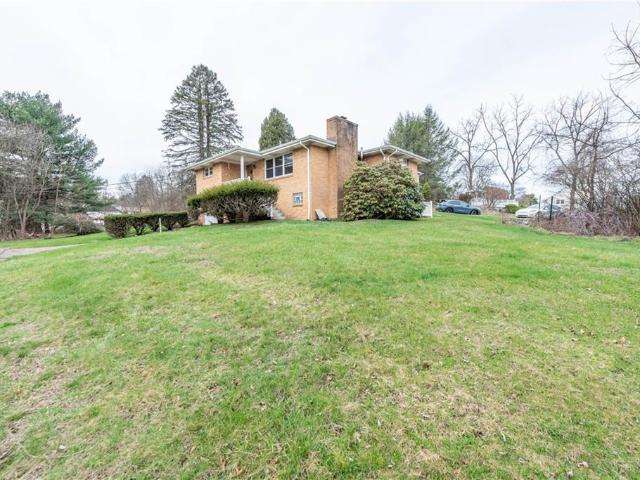 6576 Library Rd, South Park, PA 15129 | MLS #1743