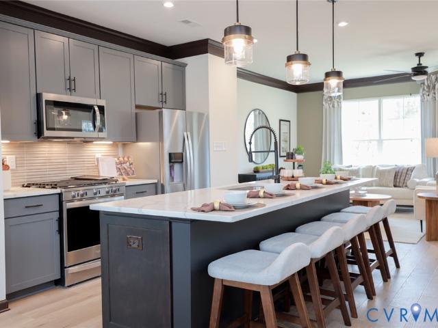 6578 Topsail Point