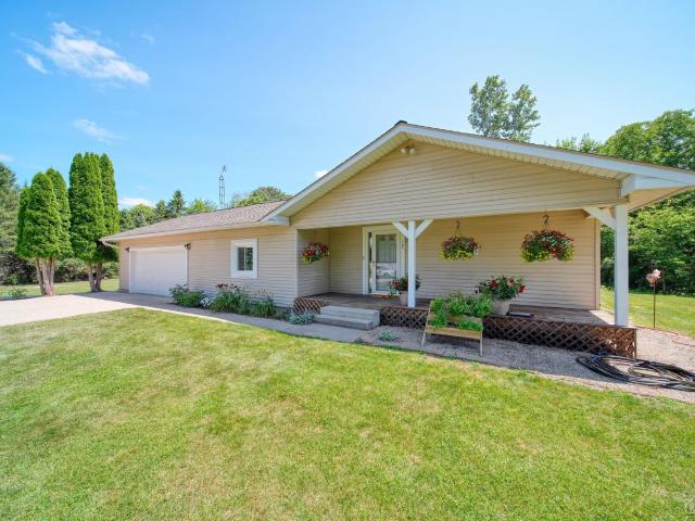 6573 Pawson Road