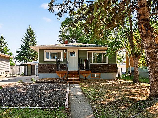 657 Grandview St W Moose Jaw, Sk