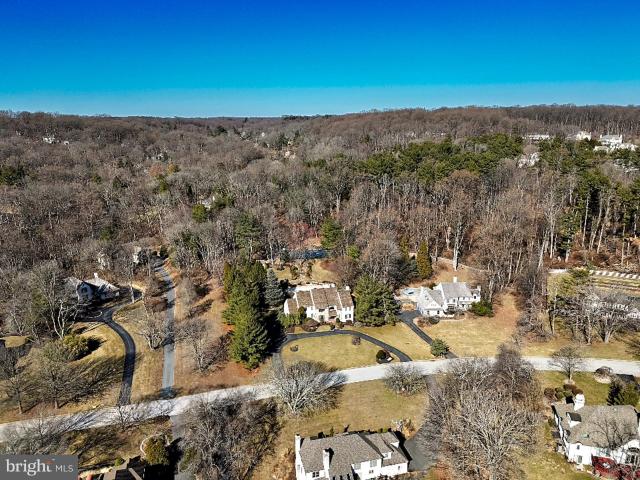 657 N Heilbron Dr, Media, PA 19063 | MLS #PADE2091