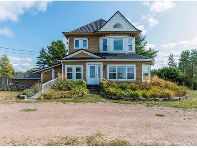 657 Royal Rd, Memramcook, NB, E4K 1X1 Luxury House for sale | Listing ID NB138346 | Royal LePage Carriage Trade Luxury Properties