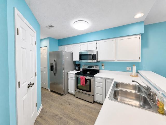 657 Tupelo Ln. 15G
