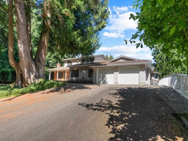 6582 Satchell Street, Abbotsford, BC, V4X 2G2 house for sale | Listing ID R3157 | Royal LePage
