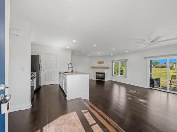 658 Geneva National N Ave, Unit 6 35