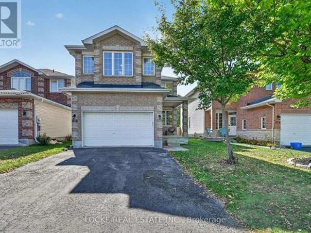658 Everlasting Crescent, Ottawa, ON, K4A 0K3 house for sale | Listing ID X13834 | Royal LePage