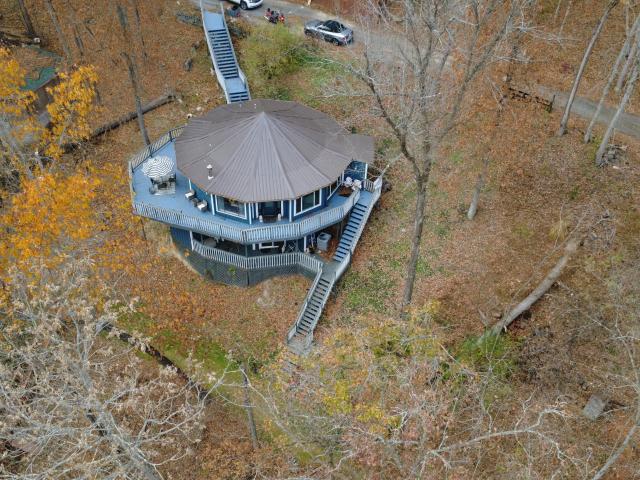 658 Lakeview Village Drive