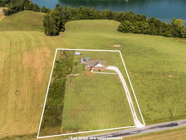 658 Stiner Rd