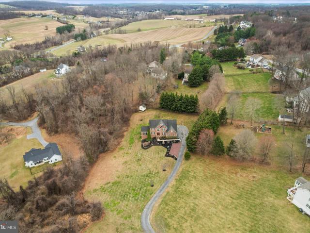 659 Downhill Dr, Westminster, MD 21157 | MLS #MDCR2032