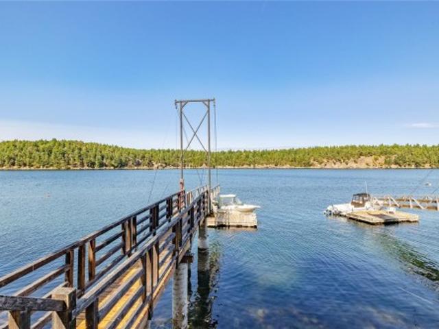 659 Wilks Rd, Mayne Island, BC, V0N 2J1 house for sale | Listing ID 1024 | Royal LePage
