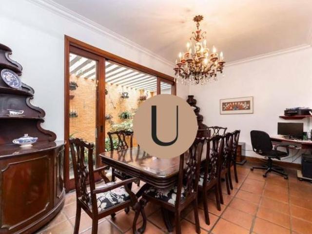 659m² de terreno, 400m² de área útil no Alto de Pinheiros
