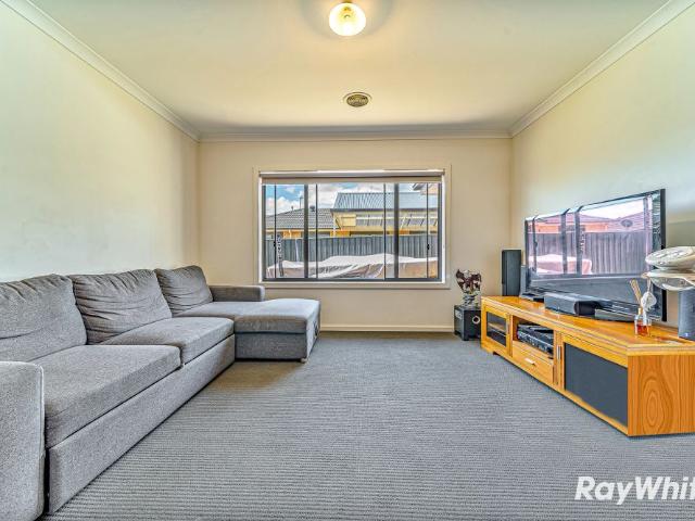 65 Waratah Road