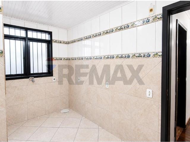 65 Área Útil Apartamento Alugar, 1 Dormitórios localizado em Nossa Senhora de Lourdes, Santa Maria, Rio Grande do Sul, 97060540 | Brasil