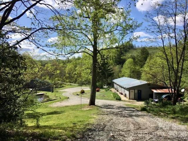 65 Blue Ridge Gem Mine Road