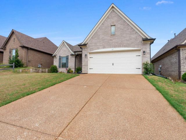 65 briar hollow ln