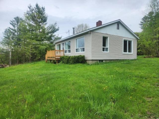 65 Ch. Moffat, Lac Brome, QC, J0E 1V0 house for sale | Listing ID 18374 | Royal LePage