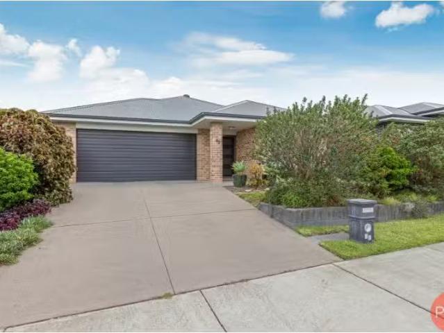 65 Dragonfly Drive, CHISHOLM House for rent Listed by Rentals.