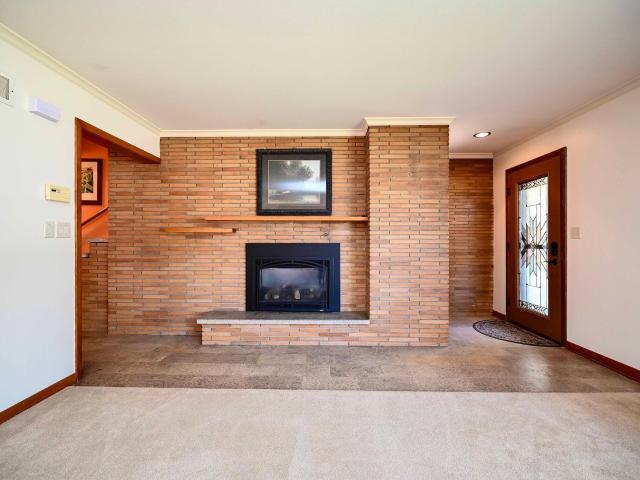 65 E Broadway Street