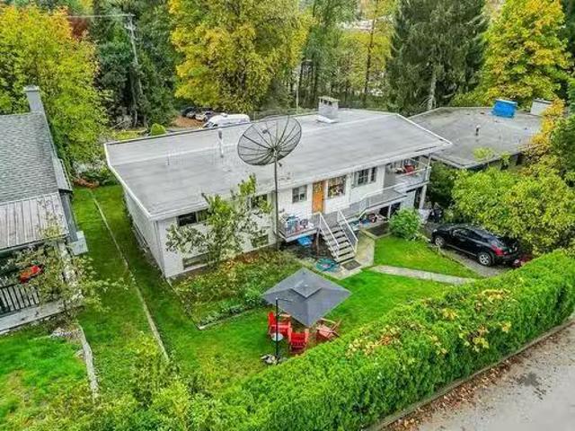 65 E Eighth Avenue, New Westminster, BC, V3L 4J4 house for s.