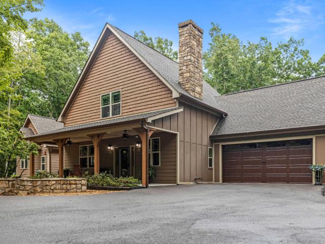 65 Eagle Bluff Road